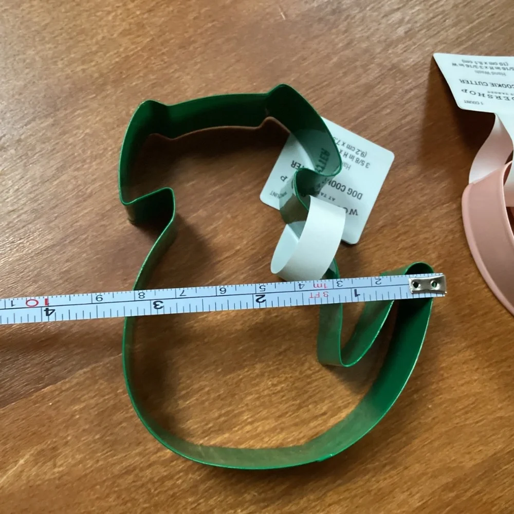 Wondershop at Target Dog and Cat Cookie Cutters Stainless Steel Set of 2 NWT